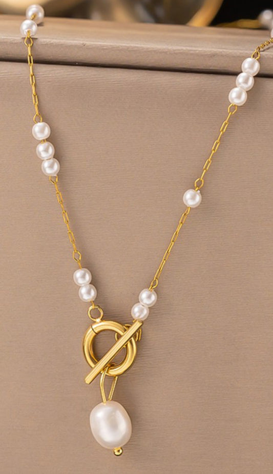 Dainty 18k Pearl and Gold Beaded Chain Necklace