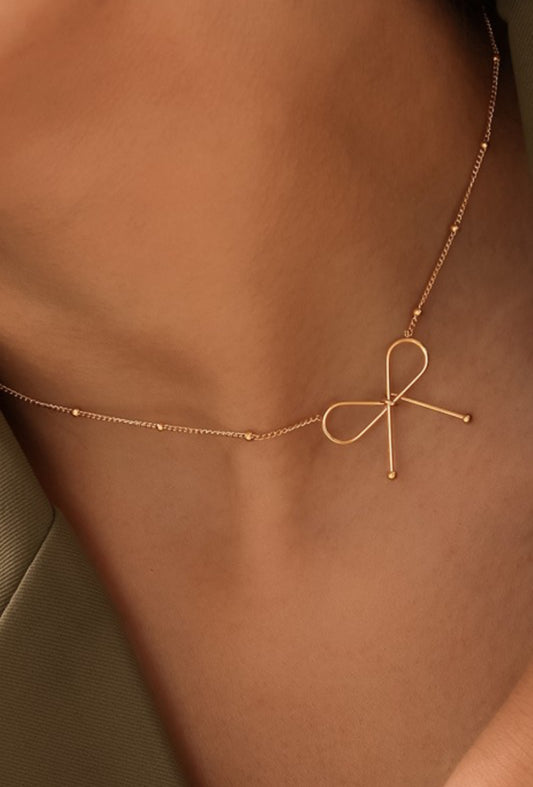 Trendy 18K Gold Dipped Bow Necklace