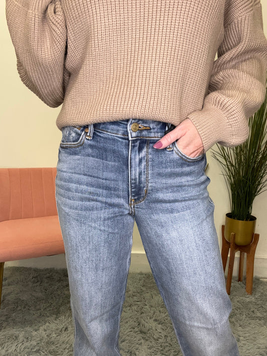 Judy Blue Midrise Dad Jeans